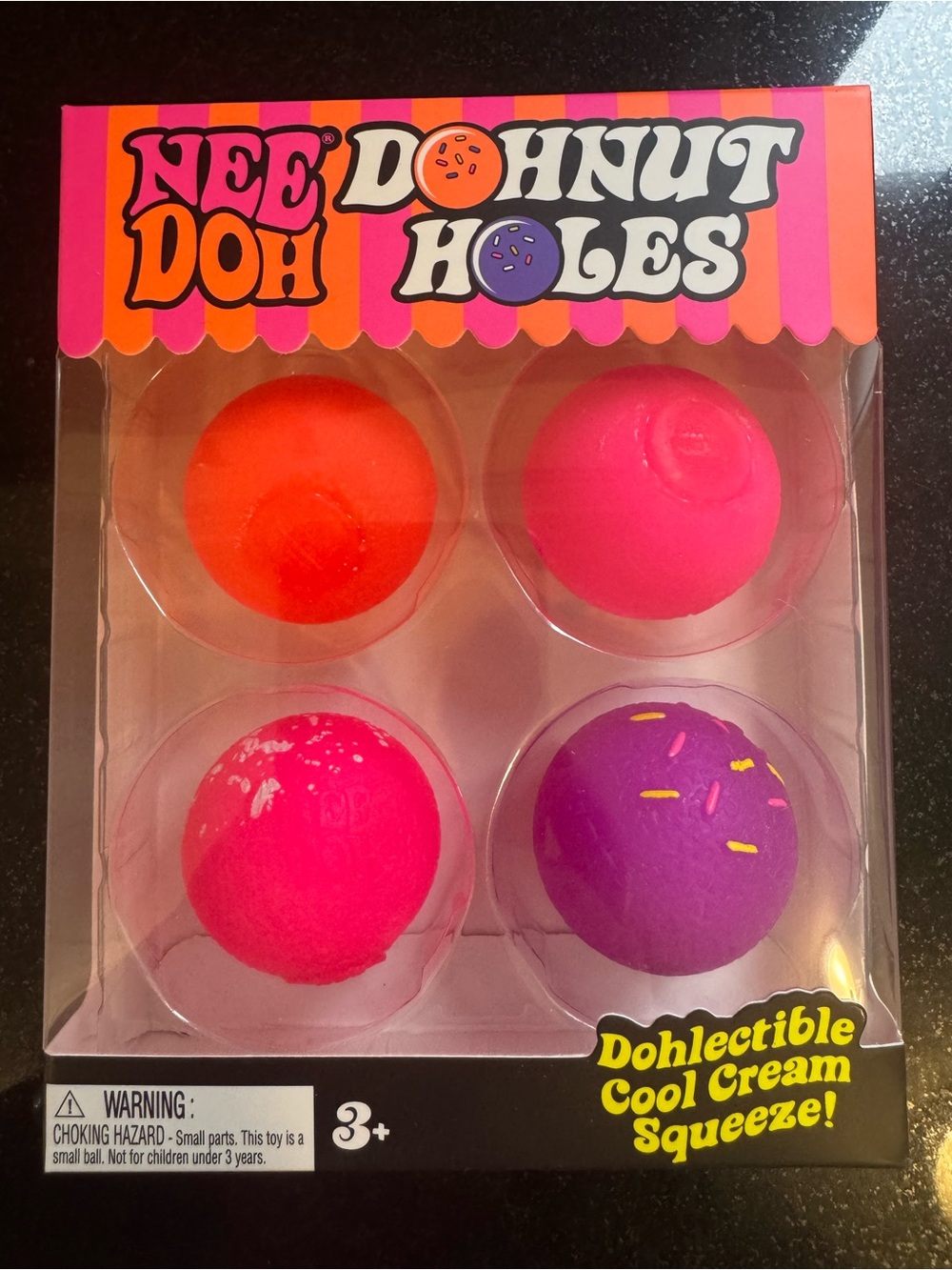NIB 100% Auth NeeDoh Dohnut Holes - 4 pack
